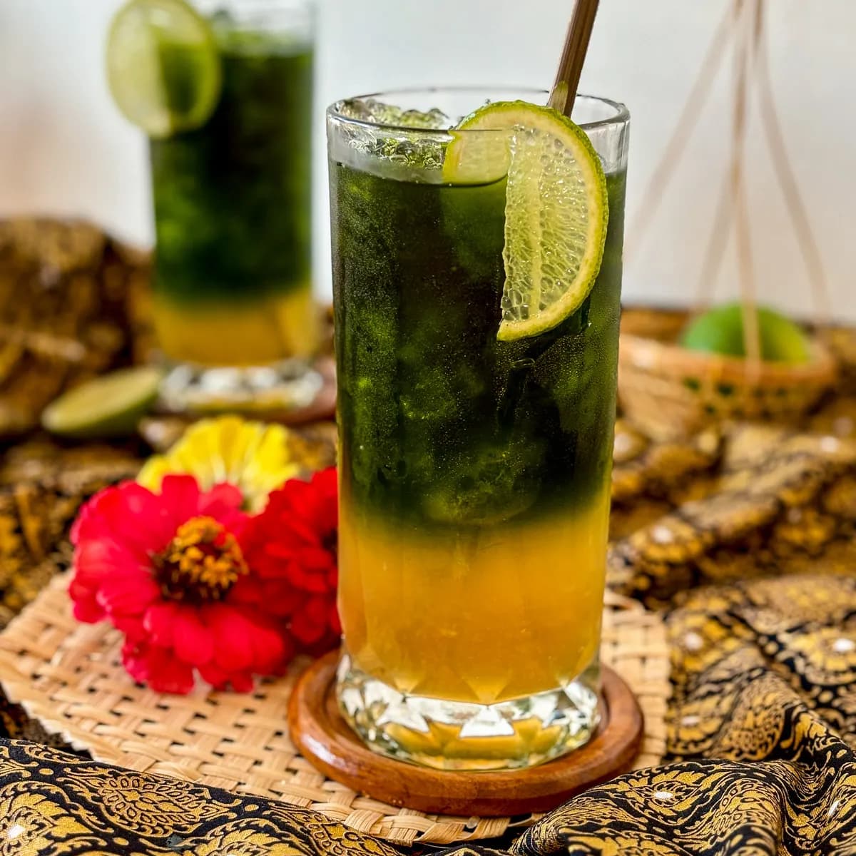 ICED GREEN THAI TEA